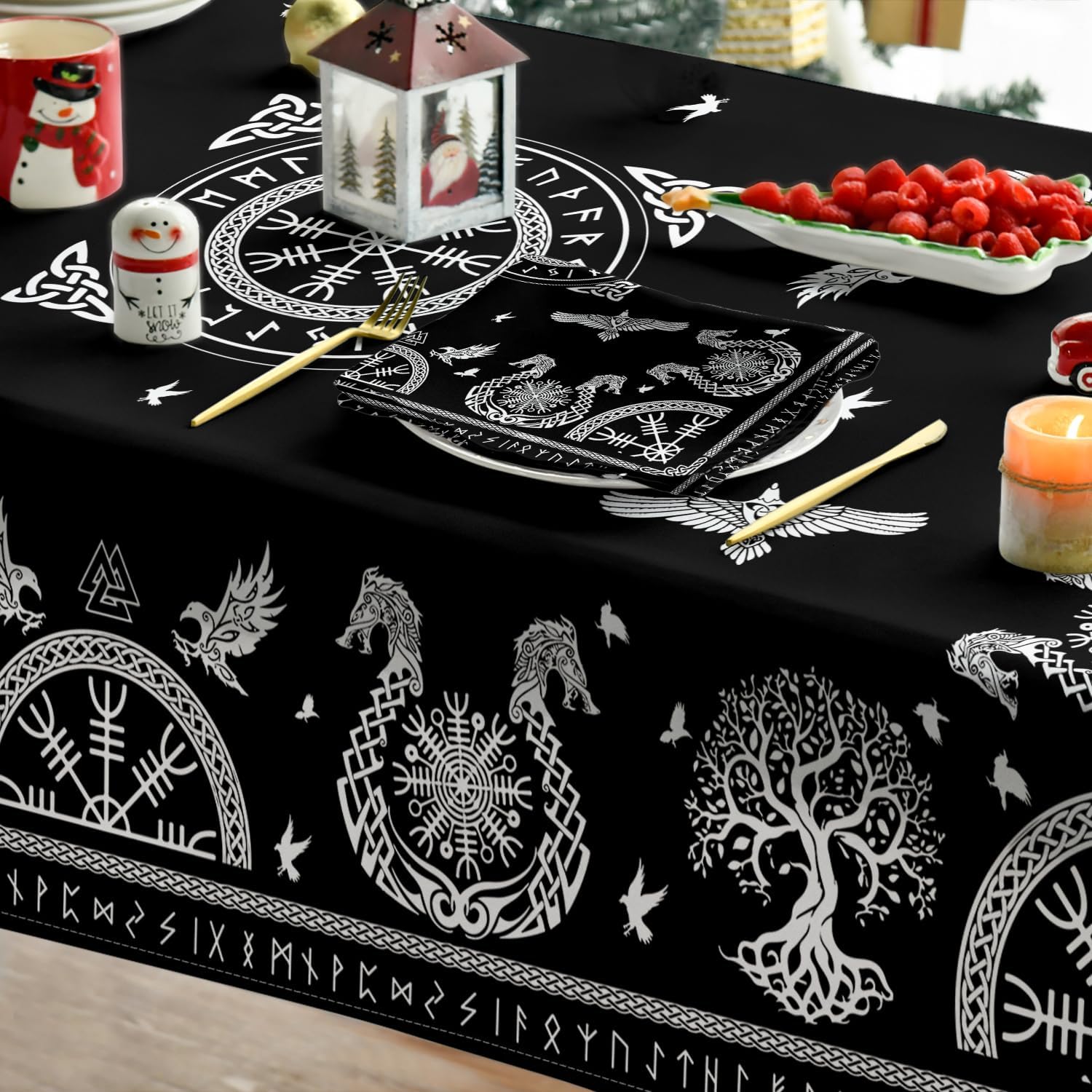 สีดําไวกิ้ง Raven หมวกกันน็อก  - Board Game Vikings บทวิจารณ์และราคา